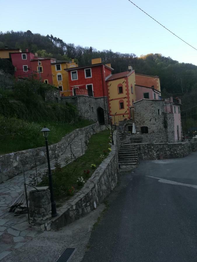 הוילה ריקו דל גולפו די ספאציה Casa San Bartolomeo מראה חיצוני תמונה